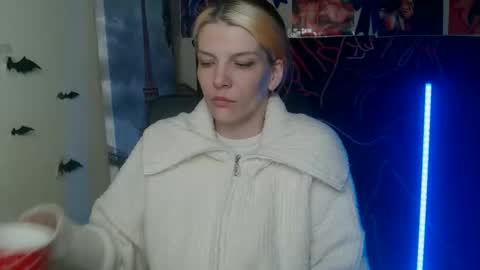 Vanessa online show from May 2026 09:03:02 AM