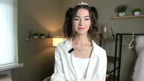 Charline online show from April 2026 09:30:02 AM