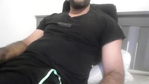 Snapshot of varghese28 chatting on October 2025 09:13:02 AM kerala mallu boy online show from October 2025 09:13:02 AM
