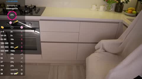 Snapshot of vasillisa chatting on November 2025 03:46:02 PM Vasilisa online show from November 2025 03:46:02 PM