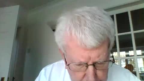 Snapshot of vassus chatting on January 2025 09:40:01 AM vassus online show from January 2025 09:40:01 AM