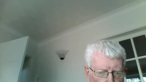 Snapshot of vassus chatting on February 2025 01:07:01 PM vassus online show from February 2025 01:07:01 PM