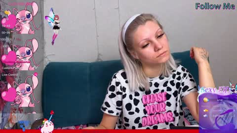 Vasya Sylvia online show from December 2024 10:23:02 AM