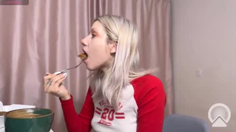 Vasya Sylvia online show from March 2025 06:35:02 AM