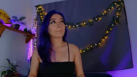 Vayolett online show from October 2025 12:58:01 AM