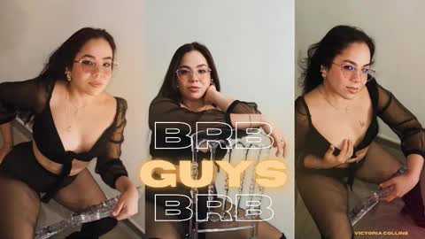 Snapshot of vctoria_collins_ chatting on September 2025 10:49:02 AM Victoria online show from September 2025 10:49:02 AM