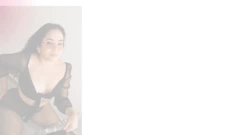 Snapshot of vctoria_collins_ chatting on October 2025 10:49:02 AM Victoria online show from October 2025 10:49:02 AM