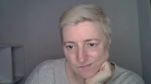 vea_motty online show from March 2026 03:05:02 PM