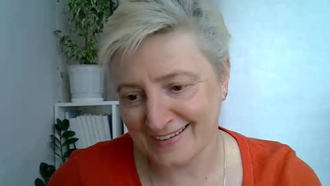 vea_motty online show from April 2026 10:20:02 AM