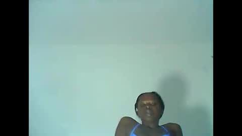 Vee online show from May 2026 07:41:01 PM