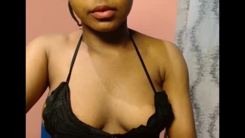 Snapshot of vee62 chatting on April 2026 11:50:02 AM vee62 online show from April 2026 11:50:02 AM