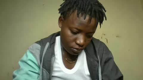 Vee tommy online show from December 2024 03:47:02 AM