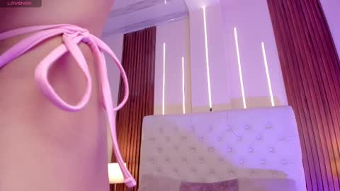 VEGA  online show from October 2025 06:16:02 PM