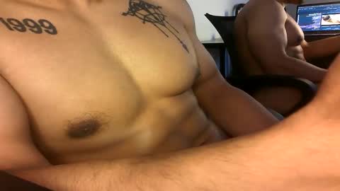 Vegas Love online show from May 2026 08:17:01 PM