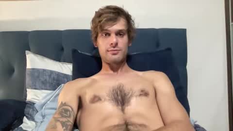 Joeyyy online show from October 2025 05:04:01 AM