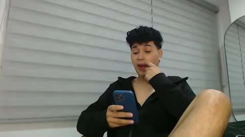 velascosexyboy online show from January 2025 02:08:01 AM