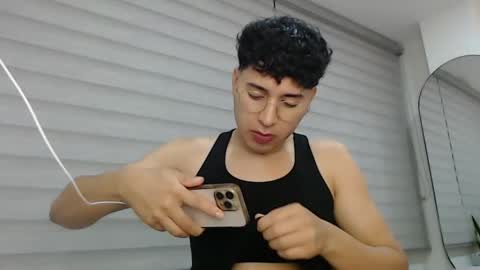 velascosexyboy online show from March 2025 02:38:02 AM