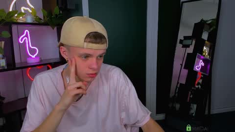 veldi_to online show from March 2026 07:35:01 PM