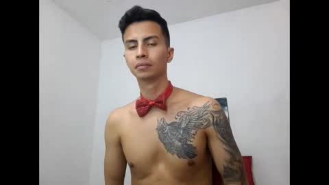 velk_hot1 online show from February 2025 03:09:01 PM