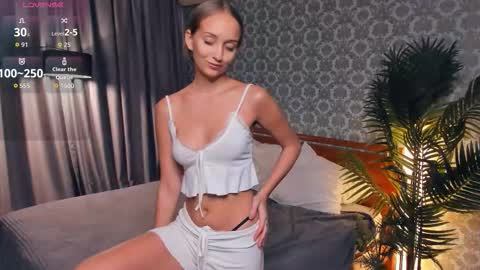 Snapshot of vellaford chatting on November 2025 11:24:01 AM Eva online show from November 2025 11:24:01 AM