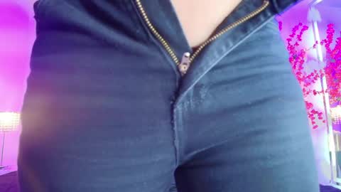 velora_nigth online show from April 2026 11:24:01 AM