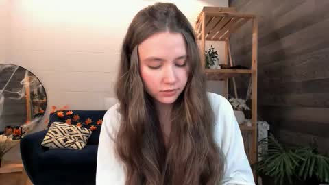 Snapshot of velvet_cherry chatting on October 2025 04:11:01 PM velvet_cherry online show from October 2025 04:11:01 PM