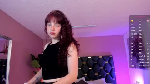 Isabella  online show from February 2026 04:02:01 AM