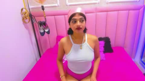 Snapshot of velvet_giirll chatting on July 2026 02:07:02 PM velvet_giirll online show from July 2026 02:07:02 PM