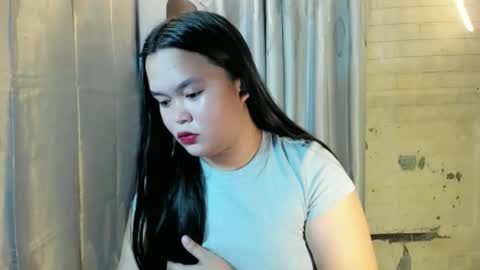 Snapshot of velvet_jess chatting on February 2026 02:45:02 AM call me jessie online show from February 2026 02:45:02 AM