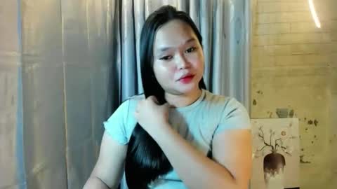 Snapshot of velvet_jess chatting on February 2026 04:10:02 AM call me jessie online show from February 2026 04:10:02 AM