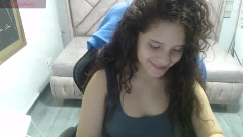 velvet_moon_v online show from February 2026 07:53:02 PM