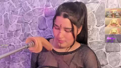 velvet_rosee_ online show from September 2025 03:44:02 PM