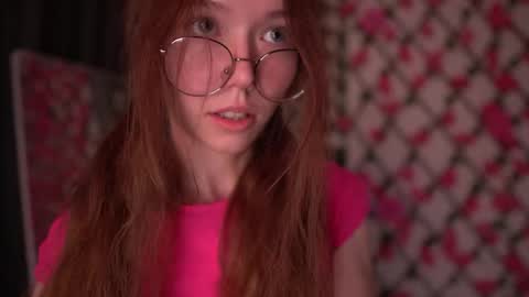 Polly online show from October 2025 08:31:02 PM