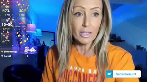 VelvetBarbie online show from October 2025 09:03:02 PM