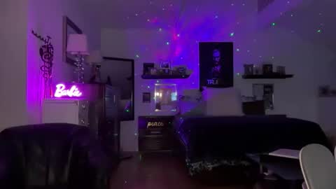 VelvetBarbie online show from March 2026 01:33:01 AM