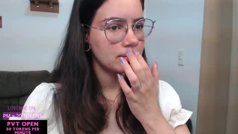 Snapshot of velvetcrystal chatting on September 2025 02:59:01 AM Crystal PVT OPEN online show from September 2025 02:59:01 AM