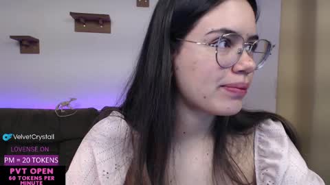 Snapshot of velvetcrystal chatting on October 2025 05:55:02 AM Crystal PVT OPEN online show from October 2025 05:55:02 AM