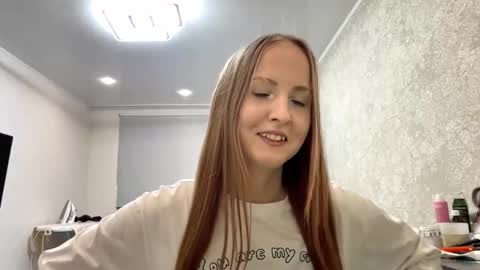 Snapshot of velvetmary chatting on November 2025 10:59:02 AM Rachel online show from November 2025 10:59:02 AM