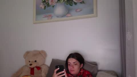 Snapshot of velvetmoon123 chatting on November 2025 08:51:01 PM velvetmoon123 online show from November 2025 08:51:01 PM