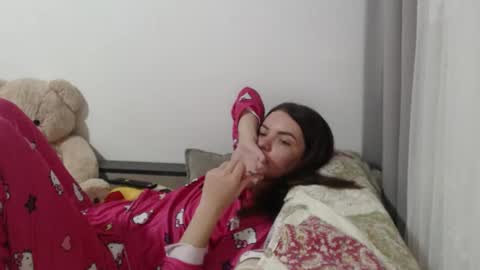 Snapshot of velvetmoon123 chatting on November 2025 09:17:01 PM velvetmoon123 online show from November 2025 09:17:01 PM