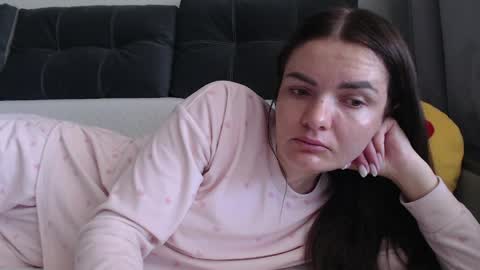 velvetmoon123 online show from May 2026 07:16:01 AM