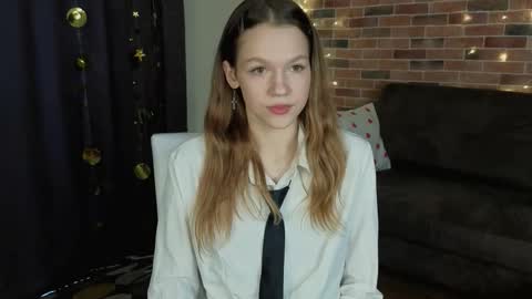 Kelly online show from January 2026 06:27:01 AM