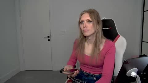 VelvetTGirl online show from February 2026 03:54:01 PM