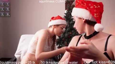 CLEOshort hair  TIna long hair  online show from December 2024 08:16:02 PM
