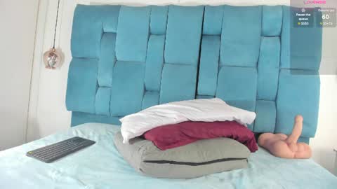 Snapshot of venezolana_caro chatting on June 2026 12:11:02 PM venezolana_caro online show from June 2026 12:11:02 PM