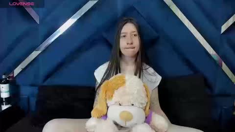 Snapshot of venurmorgan chatting on September 2025 03:56:02 PM venurmorgan online show from September 2025 03:56:02 PM