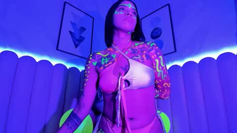 Snapshot of venus__miller chatting on September 2025 12:27:02 PM venus__miller online show from September 2025 12:27:02 PM