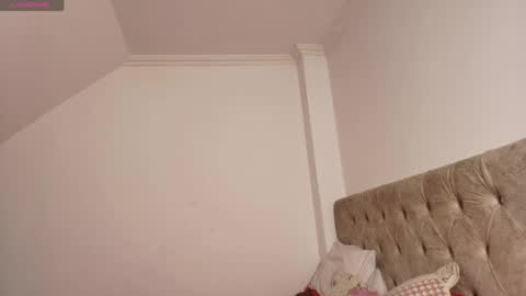 Snapshot of venus_art11 chatting on May 2026 10:45:01 AM venus_art11 online show from May 2026 10:45:01 AM