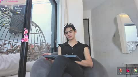 VENUS online show from March 2025 12:23:02 PM