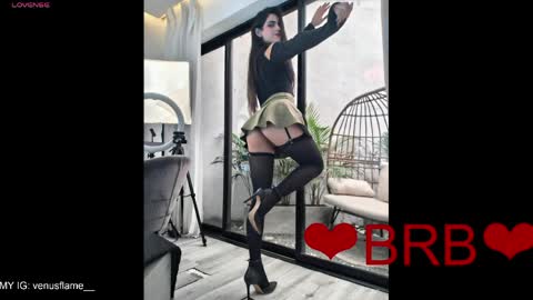 VENUS online show from April 2026 12:32:01 PM